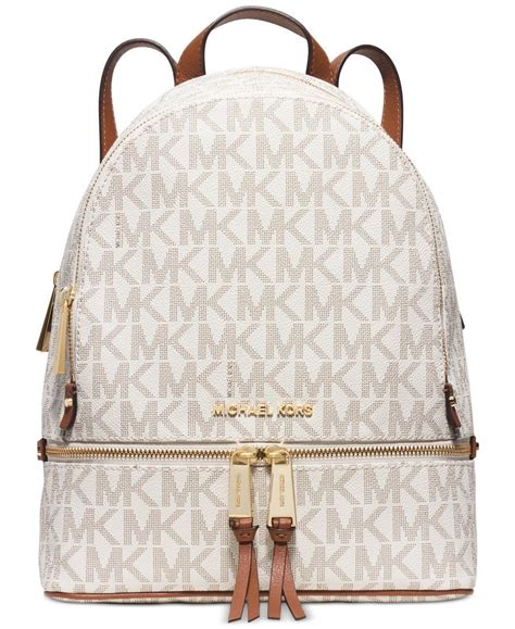 michael kors carteiras outlet|Michael Kors backpack outlet clearance.